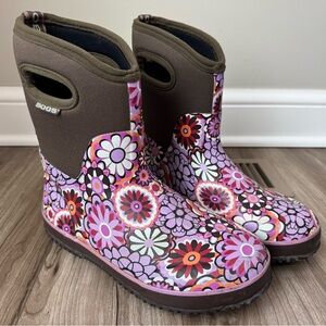 BOGS winter boots classic mid calf brown purple floral Size 8 pull on waterproof